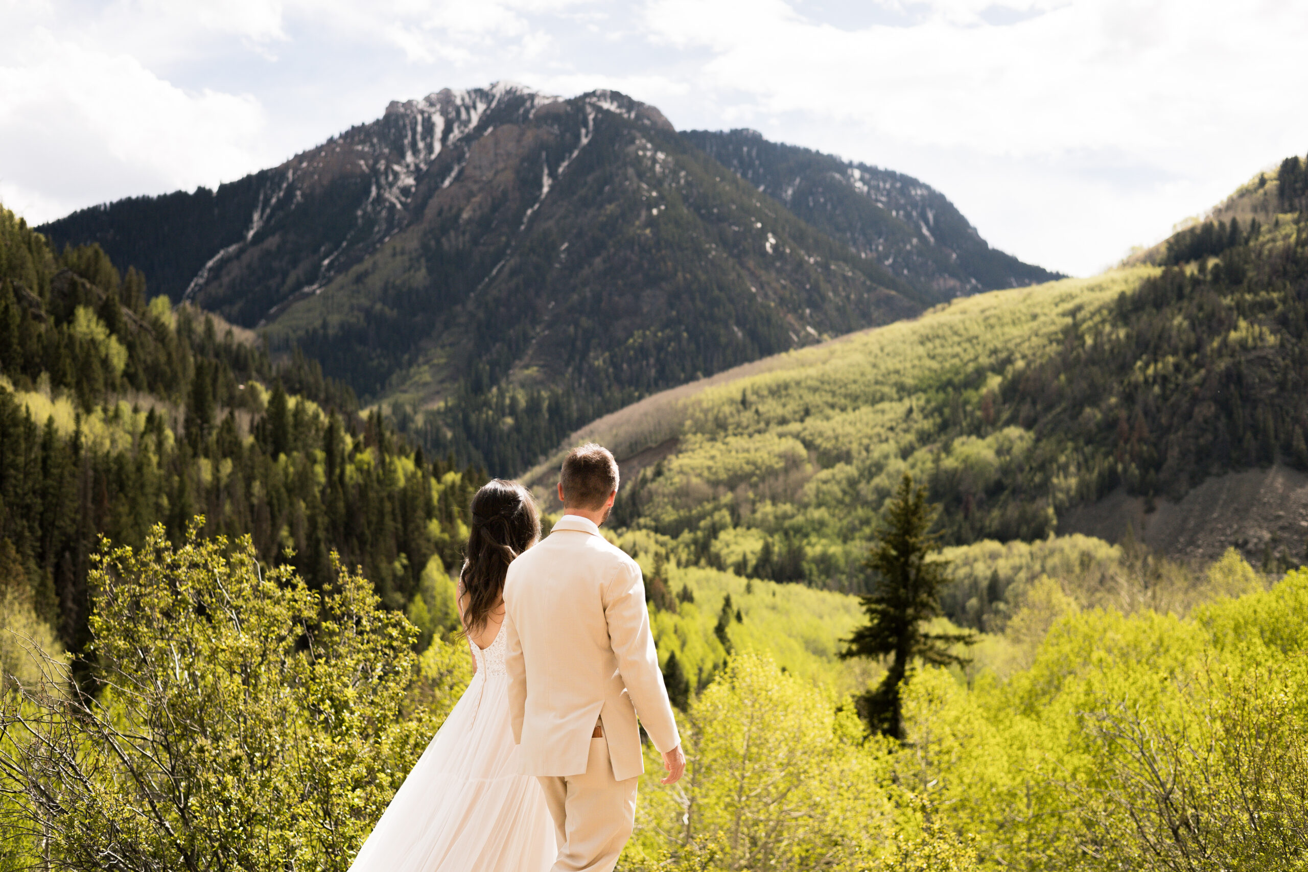 CO elopement photos in the mountains