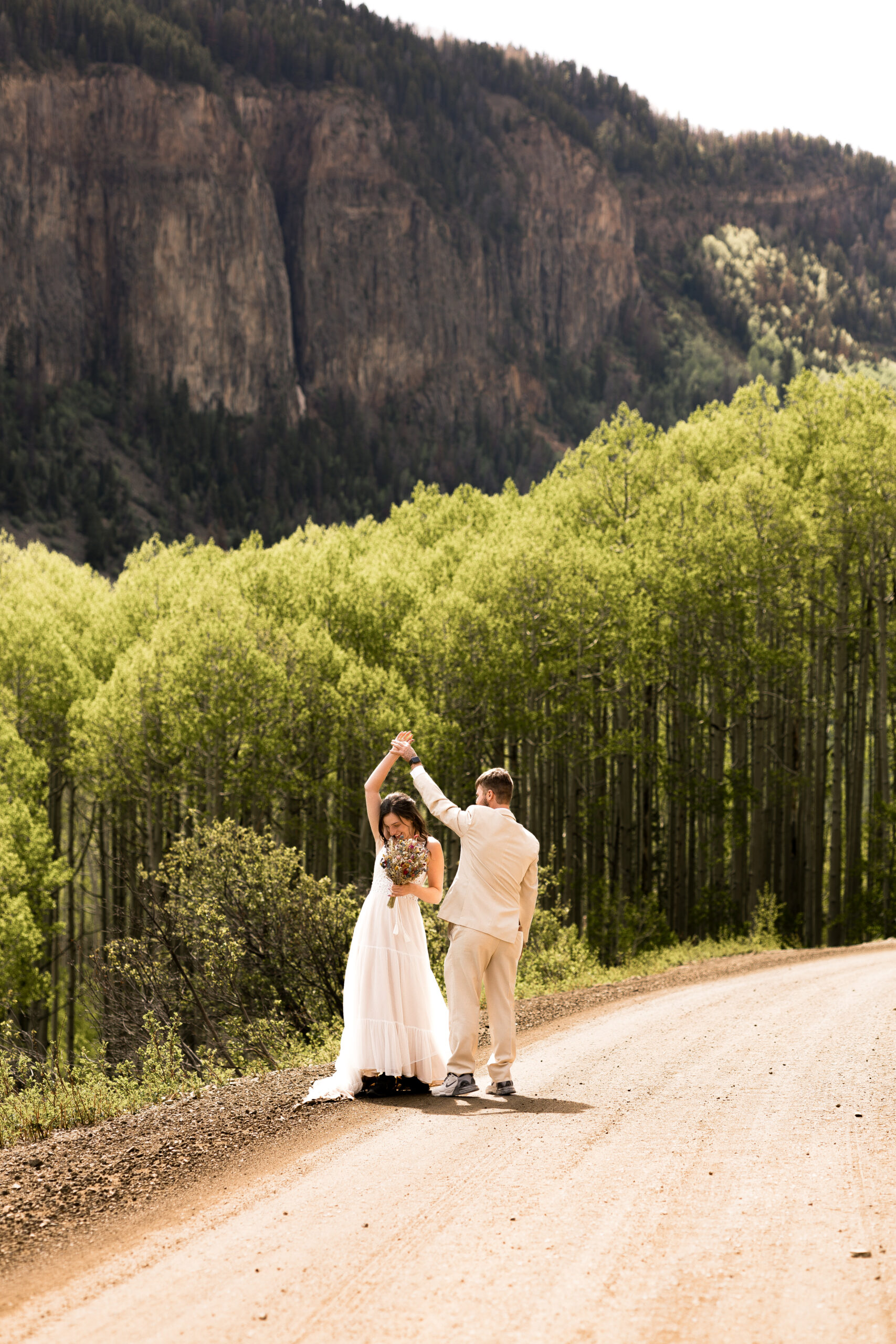 elopement in CO mountains
