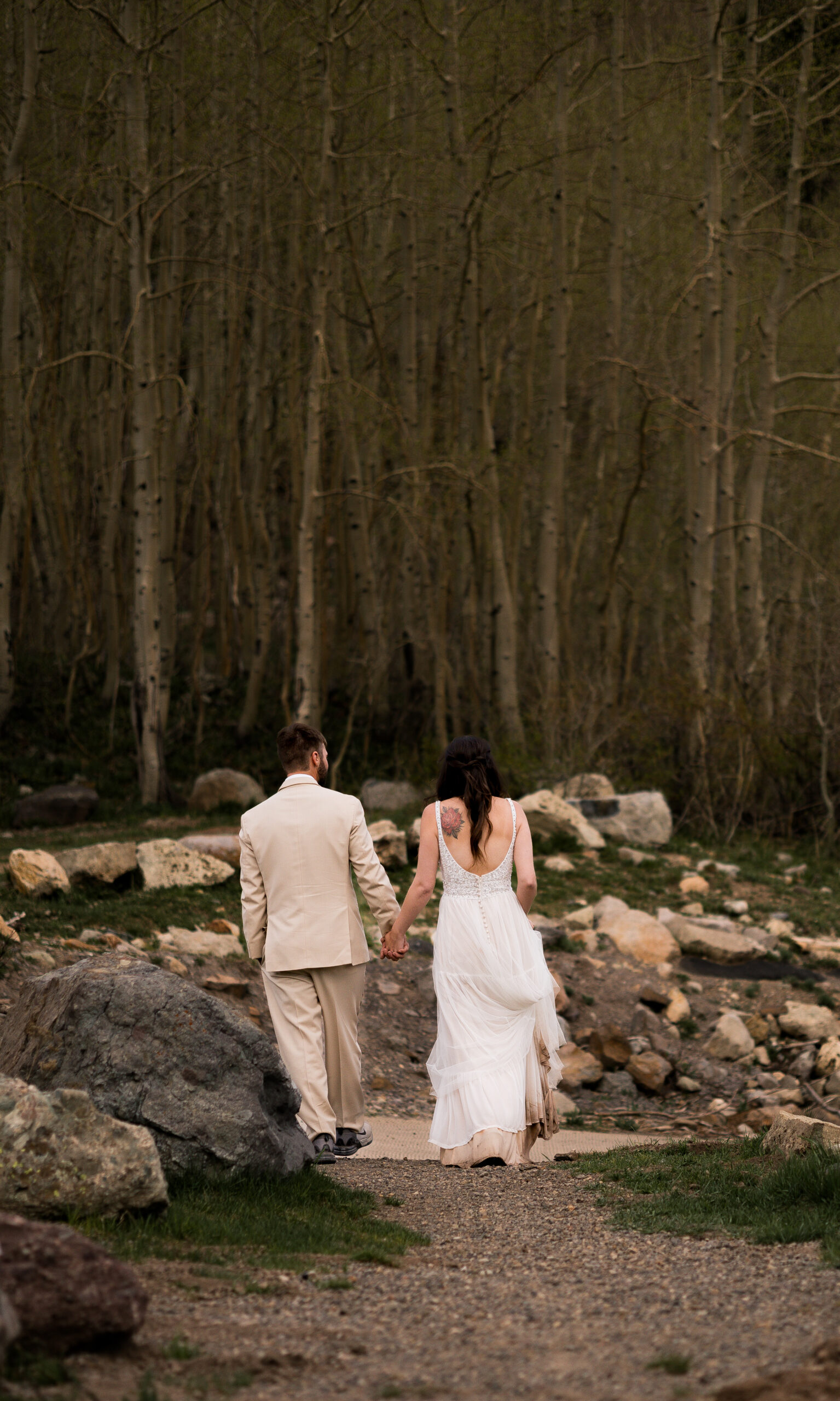 How to elope in Colorado
